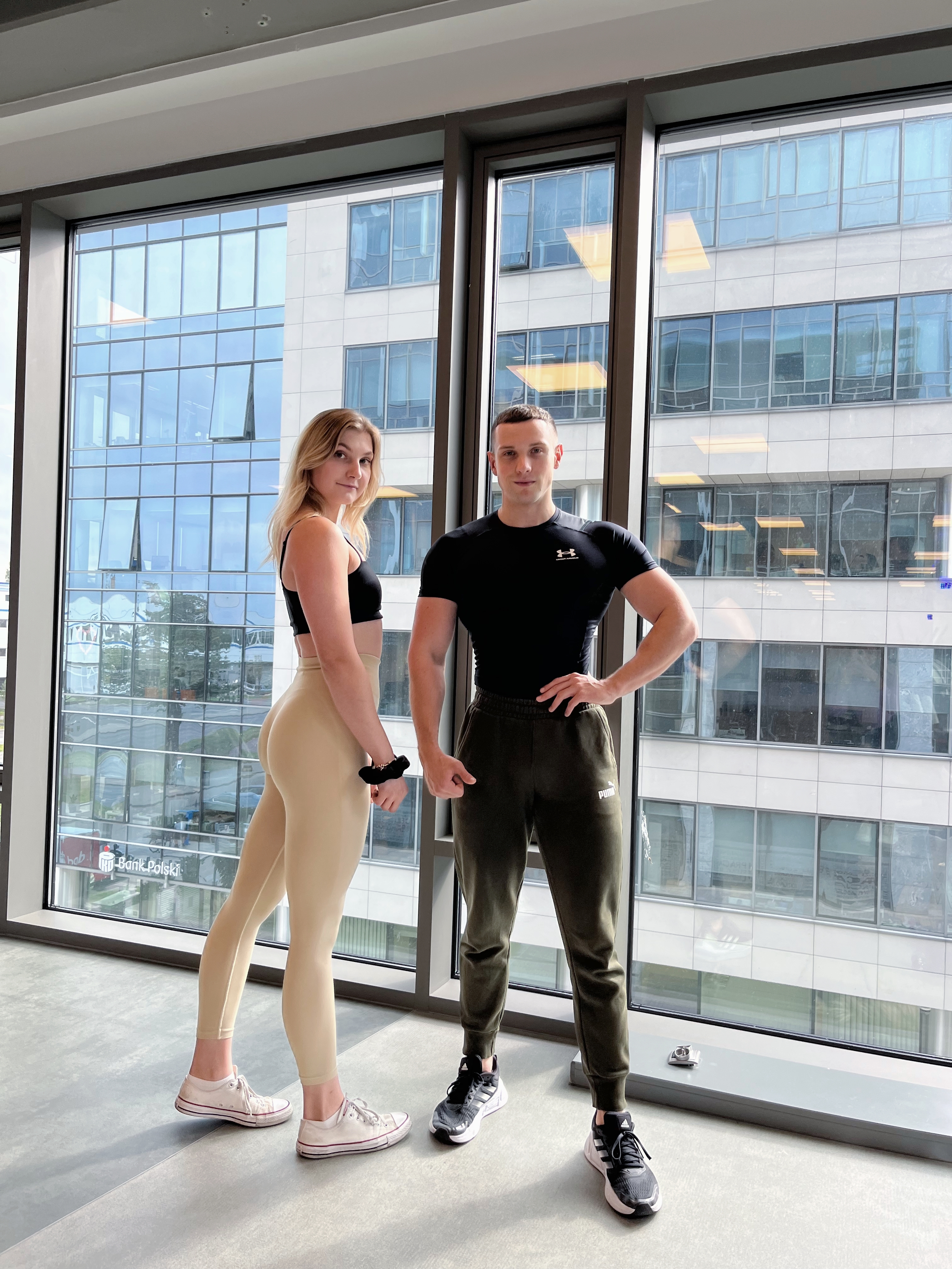 Maciej Wosik z trenerką w studio Gdańsk Oliwa